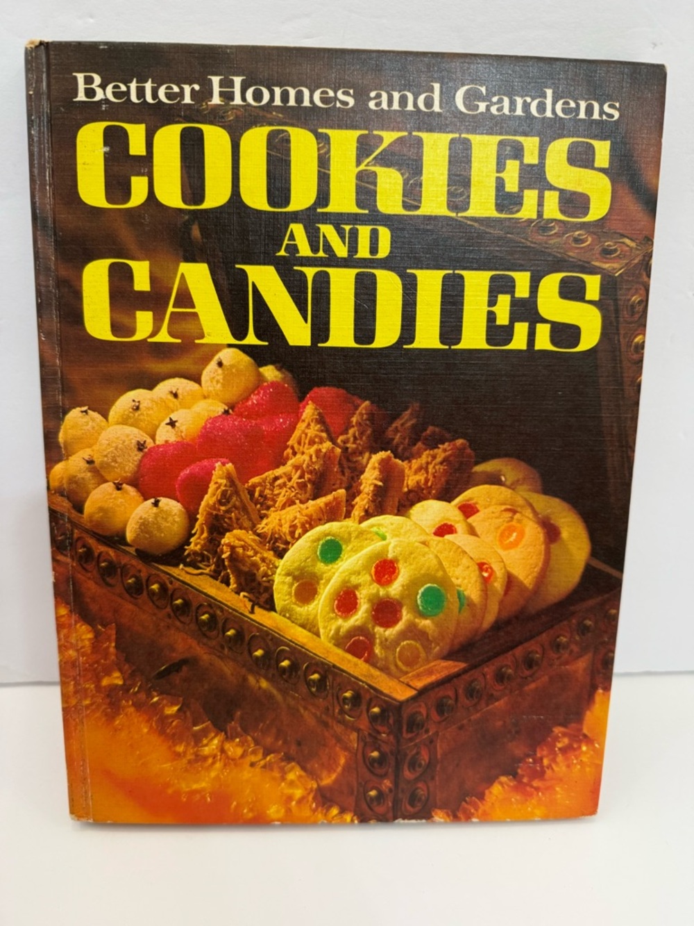 Vintage Better Homes & Gardens COOKIES AND CANDIES Hardback 1966 Cookbook Recipe
